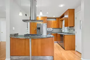 8311 N Olcott Ave, Niles, IL 60714 - Photo 12