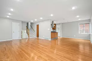 8311 N Olcott Ave, Niles, IL 60714 - Photo 10