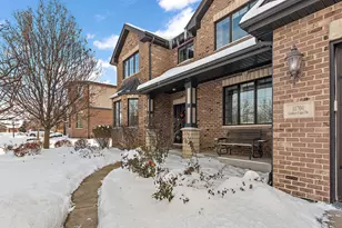 11701 Golden Gate Dr, Mokena, IL 60448 - Photo 2