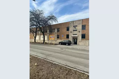 4630 W Augusta Boulevard, Chicago, IL 60651 - Photo 1