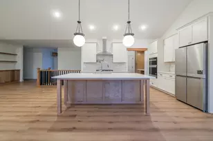 1823 Constitution St, Sycamore, IL 60178 - Photo 12