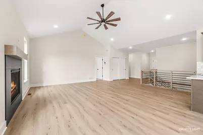 1823 Constitution Street, Sycamore, IL 60178 - Photo 6