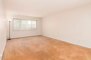 1363 Perry St, Des Plaines, IL 60016 - Photo 4