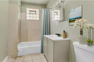 3011 E 80th St, Chicago, IL 60617 - Photo 8