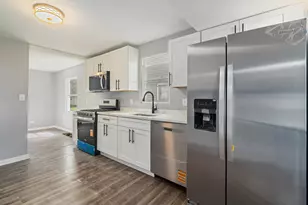 14806 Grant St, Dolton, IL 60419 - Photo 2