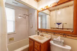 303 N Elmwood Ave, Wood Dale, IL 60191 - Photo 14