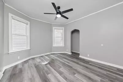 27 E 117th Place, Chicago, IL 60628 - Photo 8