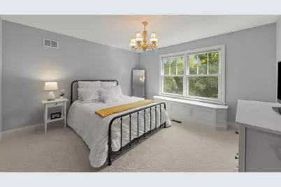 4947 Stonewall Avenue, Downers Grove, IL 60515 - Photo 32