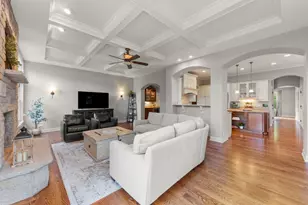 4947 Stonewall Ave, Downers Grove, IL 60515 - Photo 8