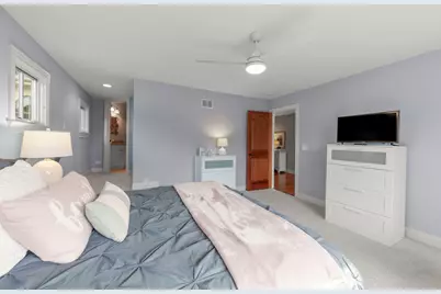 4947 Stonewall Avenue, Downers Grove, IL 60515 - Photo 30