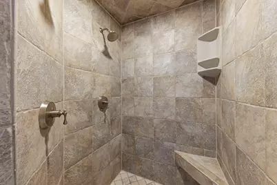 4947 Stonewall Avenue, Downers Grove, IL 60515 - Photo 28