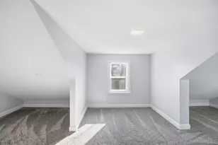 1489 E Algonquin Rd, Des Plaines, IL 60016 - Photo 18