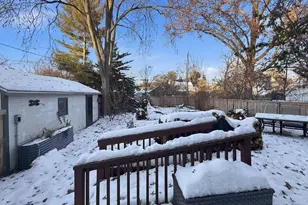 702 W Iowa St, Urbana, IL 61801 - Photo 40