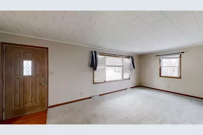 605 Douglas Street, Catlin, IL 61817 - Photo 6