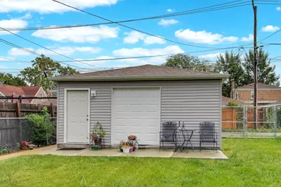 7327 S Mozart Street, Chicago, IL 60629 - Photo 14