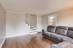 7327 S Mozart St, Chicago, IL 60629 - Photo 4