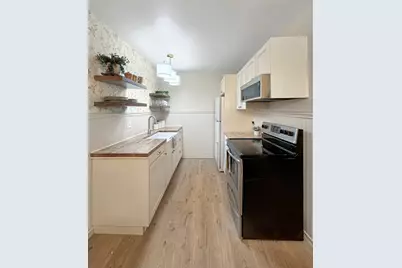 124 N Whistler C4 Avenue #C4, Freeport, IL 61032 - Photo 8