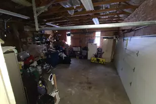 24200 Hillcrest Dr, Sterling, IL 61081 - Photo 20