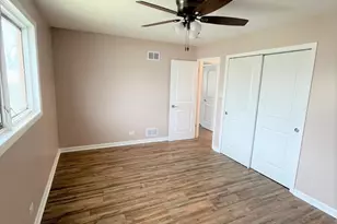 525 S Cherry St, Itasca, IL 60143 - Photo 14