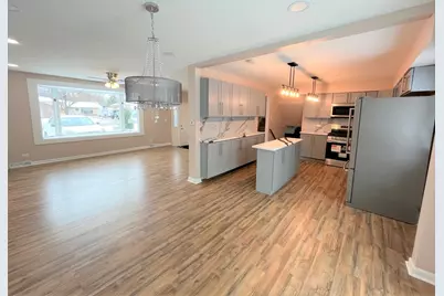 525 S Cherry Street, Itasca, IL 60143 - Photo 4