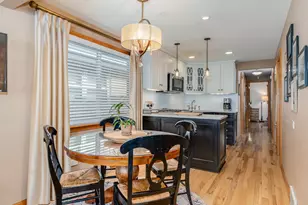 6235 S Rutherford Ave, Chicago, IL 60638 - Photo 6