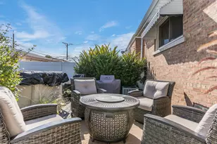 6235 S Rutherford Ave, Chicago, IL 60638 - Photo 28