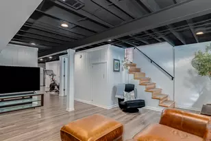 6235 S Rutherford Ave, Chicago, IL 60638 - Photo 18