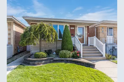 6235 S Rutherford Avenue, Chicago, IL 60638 - Photo 2