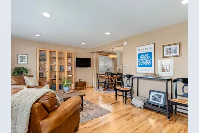 6235 S Rutherford Avenue, Chicago, IL 60638 - Photo 4