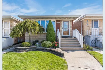 6235 S Rutherford Avenue, Chicago, IL 60638 - Photo 1