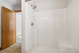225 Morrow St, Somonauk, IL 60552 - Photo 12