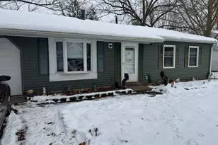 [Address not provided], Champaign, IL 61821 - Photo 2