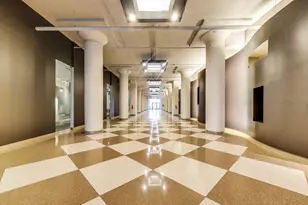 900 N Kingsbury St, Chicago, IL 60610 - Photo 2