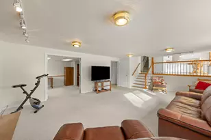 1308 Stonegate Rd, Naperville, IL 60540 - Photo 10