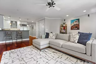 3735 N Wilton Ave, Chicago, IL 60613 - Photo 6