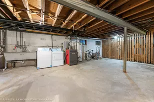 7653 S Roberts Rd, Bridgeview, IL 60455 - Photo 22