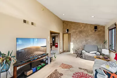 25283 W Timber Lane, Lake Villa, IL 60046 - Photo 4