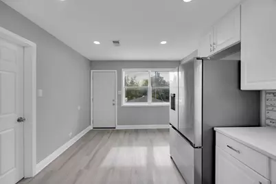 436 Hickory Street, Chicago Heights, IL 60411 - Photo 4