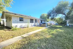 3326 Montrose Ave, Rockford, IL 61101 - Photo 16