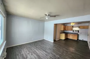 3326 Montrose Ave, Rockford, IL 61101 - Photo 2