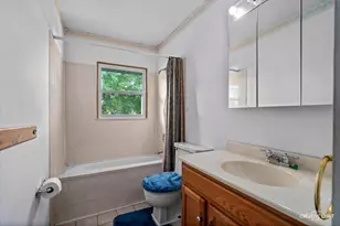 910 Southbridge Dr, Aurora, IL 60506 - Photo 14