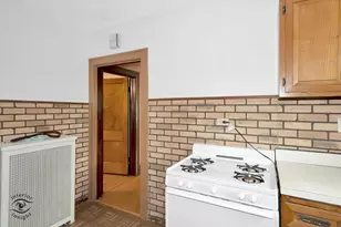 136 E 10th St, Chicago Heights, IL 60411 - Photo 16