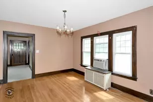 136 E 10th St, Chicago Heights, IL 60411 - Photo 12