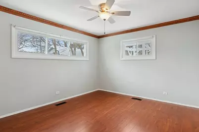 1902 N Washington Street, Wheaton, IL 60187 - Photo 12