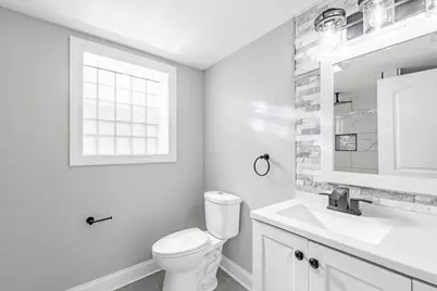 2107 East Avenue, Berwyn, IL 60402 - Photo 34