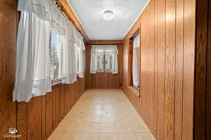 276 W 2nd St, Manteno, IL 60950 - Photo 2