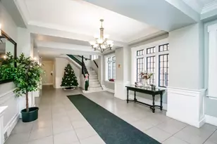 4144 N Sheridan Rd, Chicago, IL 60613 - Photo 4