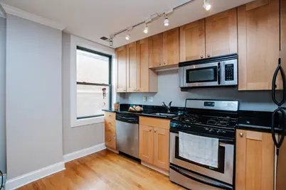 4144 N Sheridan Road #409, Chicago, IL 60613 - Photo 6