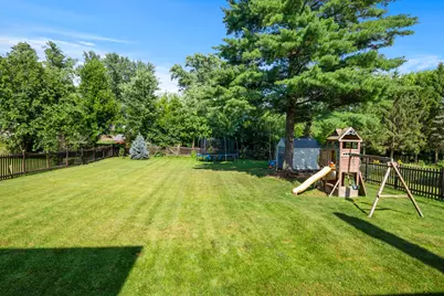 7715 Virginia Court, Willowbrook, IL 60527 - Photo 34