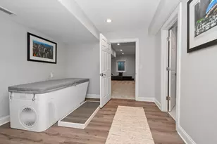 7715 Virginia Ct, Willowbrook, IL 60527 - Photo 14